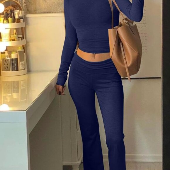 Navy Women's 2 Piece Fitted Flare Pants & Crew Neck T-Shirt Lounge Set Small - Picture 2 of 6